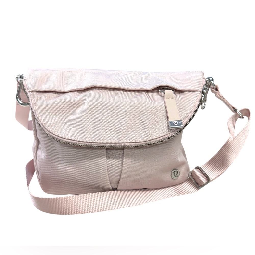 Lululemon All Night Festival Bag 5L Smoky Blush  Crossbody Bag